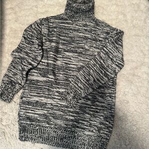 Alria Punto Chunky Turtleneck